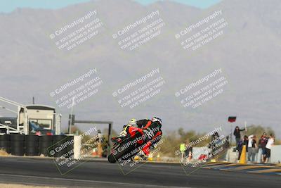 media/Jan-11-2025-CVMA (Sat) [[ddeb3f563a]]/Race 13-Amateur Supersport Open/